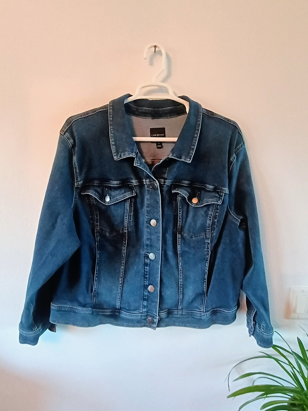 Lane Bryant Size 26 Dark Wash Stretch Denim Jean Jacket Classic Trucker Plus Siz